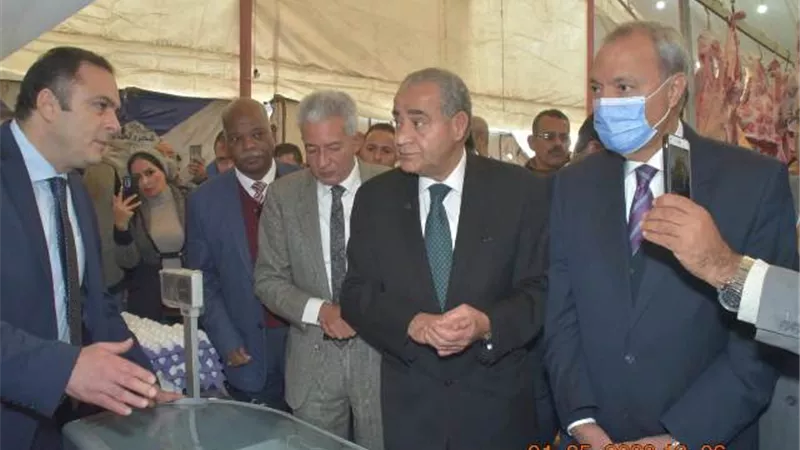 التموين: إقامة شوادر في كافة محافظات الجمهورية بتخفيضات تصل 30٪