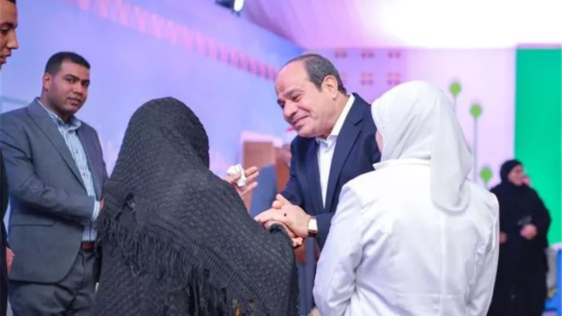 زيارة السيسى التاريخية.. أسعدت السوهاجية ومحافظات قبلى التى كانت يوما منسية