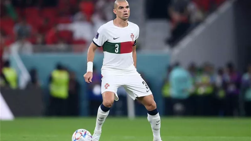هؤلاء يفاوضهم النصر السعودى لمجاورة كريستيانو رونالدو