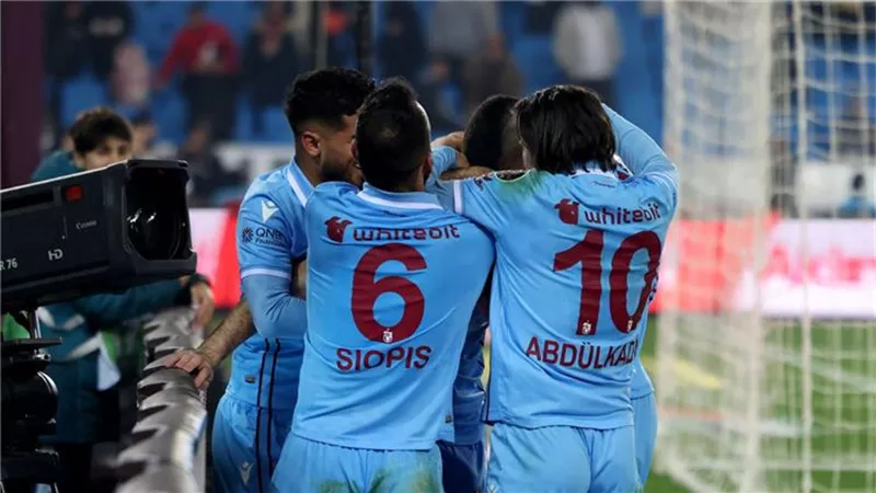 تقييم تريزيجيه بعد فوز طرابزون على جيرسون بالدورى التركى
