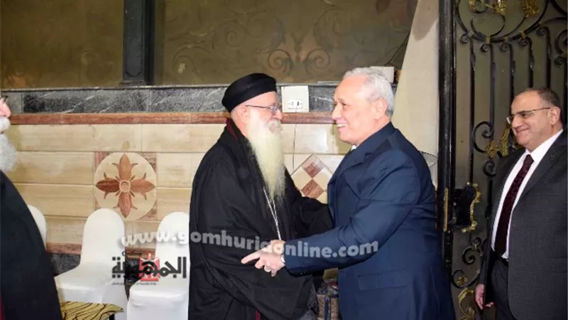 محافظ الأقصر يزور الكنائس للتهنئة بعيد الميلاد المجيد