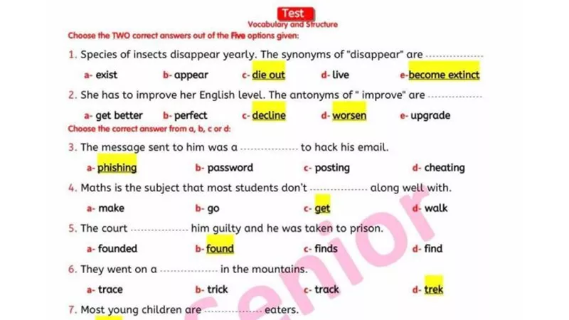 امتحان واجابته فى اللغة الانجليزية للصف الاول الثانوى