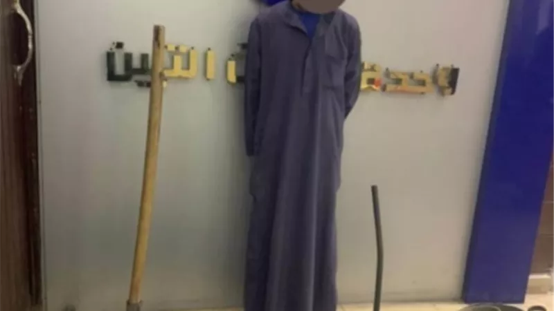 القبض على شخص نقب عن أرث الفراعنة أسفل المدافن فى التبين