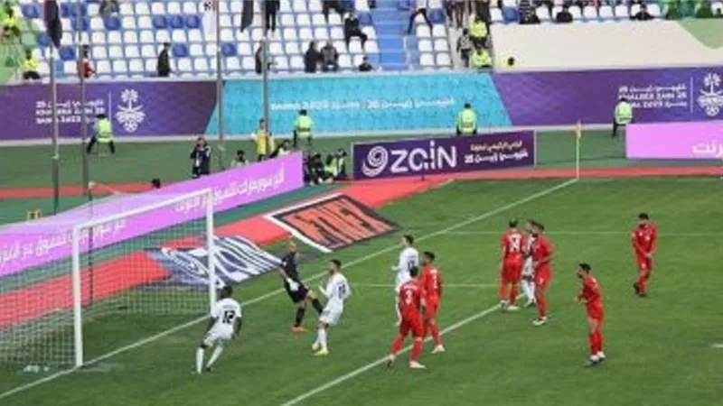 تعادل سلبي في الشوط الأول بين البحرين والإمارات بكأس الخليج
