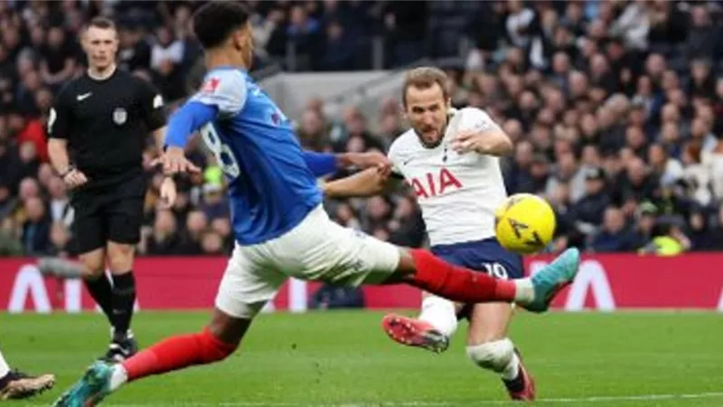 توتنهام يفوز علي بورتسموث ويتأهل لدور 32 في كأس الاتحاد الإنجليزي