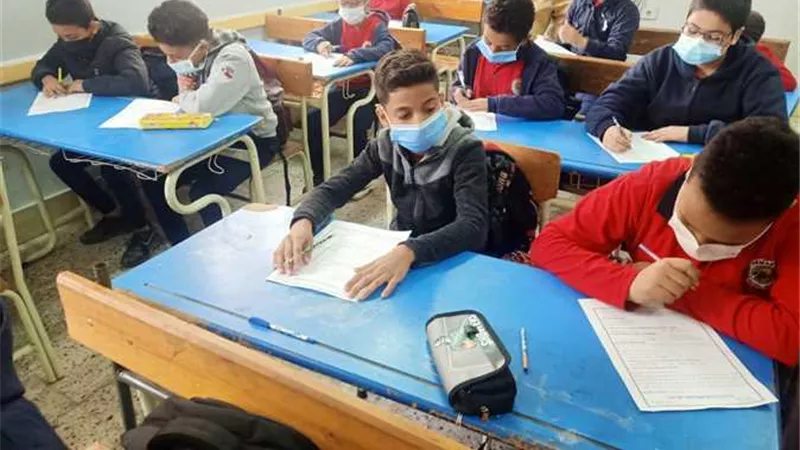 نماذج امتحانات لمنهج 