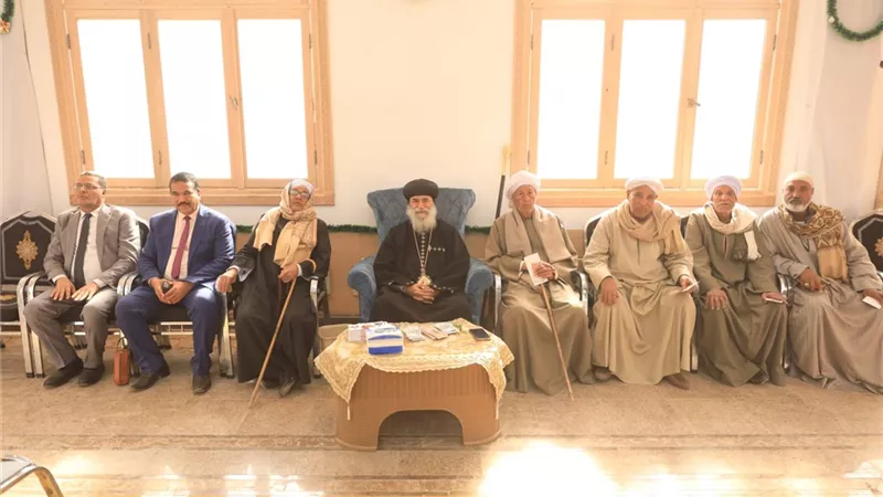 الشعب الجمهوري بقنا يهنئ الأخوة الأقباط بعيد الميلاد المجيد