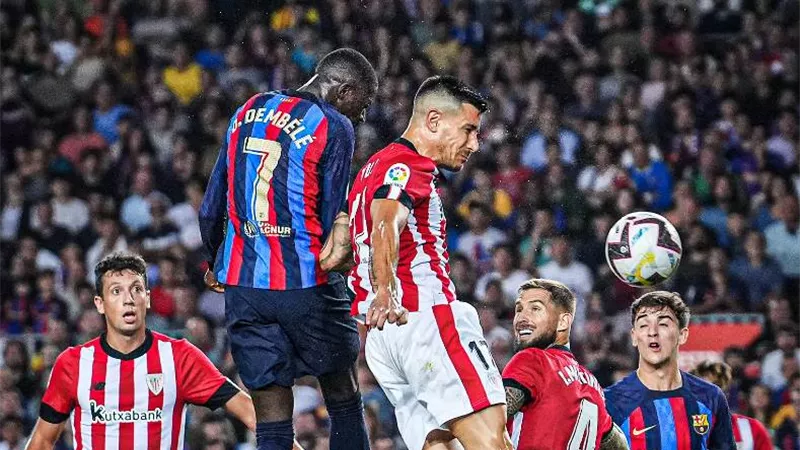 ديمبلي يمنح برشلونة الأفضلية أمام أتليتكو مدريد فى الشوط الأول