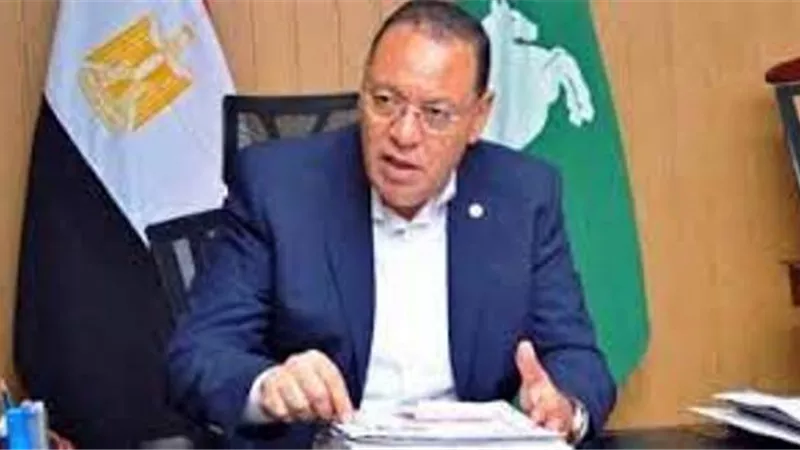 محافظ الشرقية يٌنعى وفاة نجل مديرةإدارة القنايات التعليمية