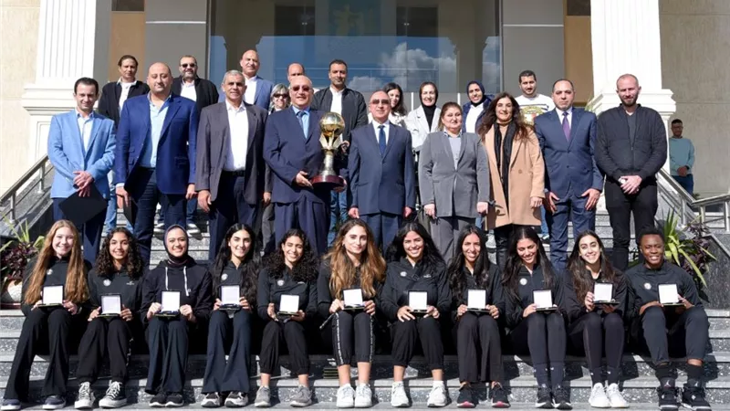 محافط الإسكندرية