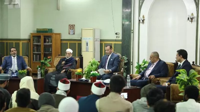 مركز الأزهر للفتوى يعقد صالونه الثقافي والفكري بالبعوث الإسلامية