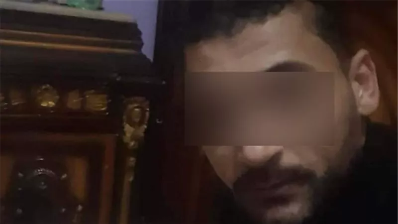 ذبح زوجته وألتقط سيلفى بجانب الجثة.. التفاصيل كاملة