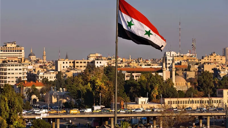 بريطانيا ترحب بموافقة مجلس الأمن على تمديد نقل المساعدات لسوريا