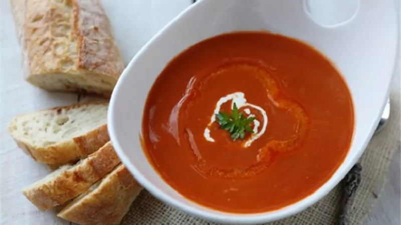 طريقة عمل شوربة حمراء
