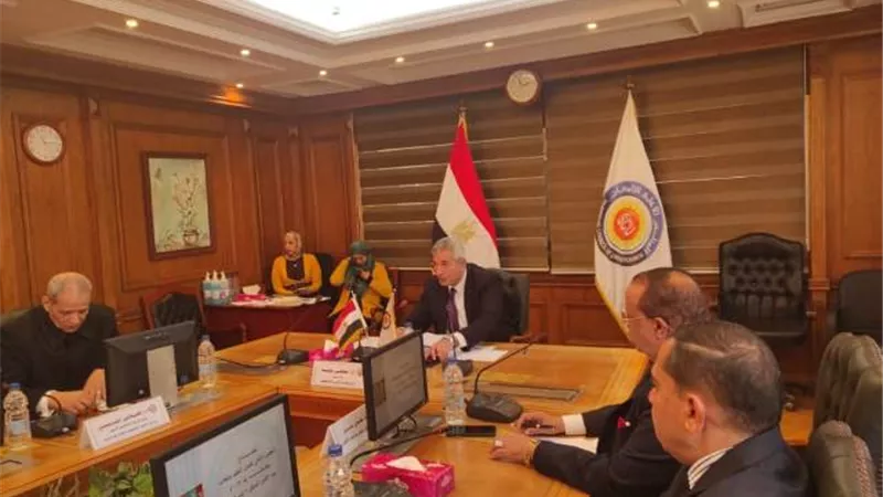 رئيس جامعة الأقصريشارك ف جلسة المجلس الأعلى لشئون التعليم والطلاب