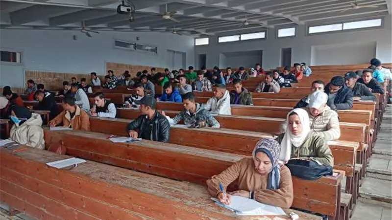 بدء امتحانات نصف العام بالجامعة العمالية