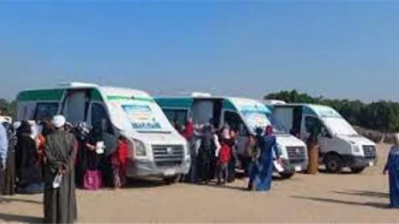 قافلة طبية تعالج أهالي ابوصوير بالإسماعيلية