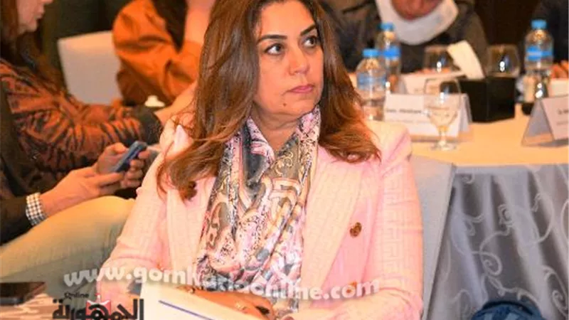 محافظ دمياط تشارك بورشة عمل 
