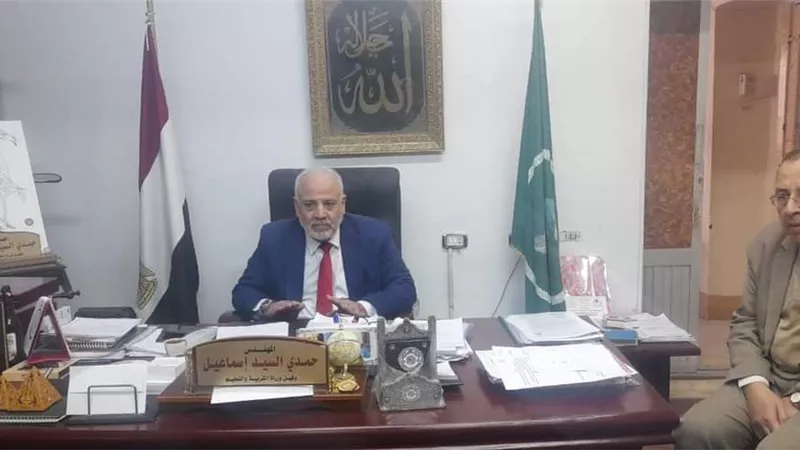 انطلاق امتحانات صفوف النقل بالمراحل التعليمية المختلفة بالمنيا