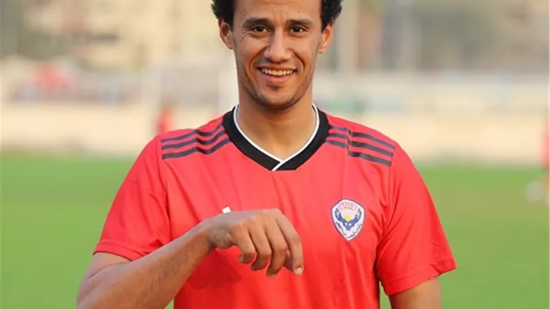 رسمياً .. النصر يضم عبدالله الرويني