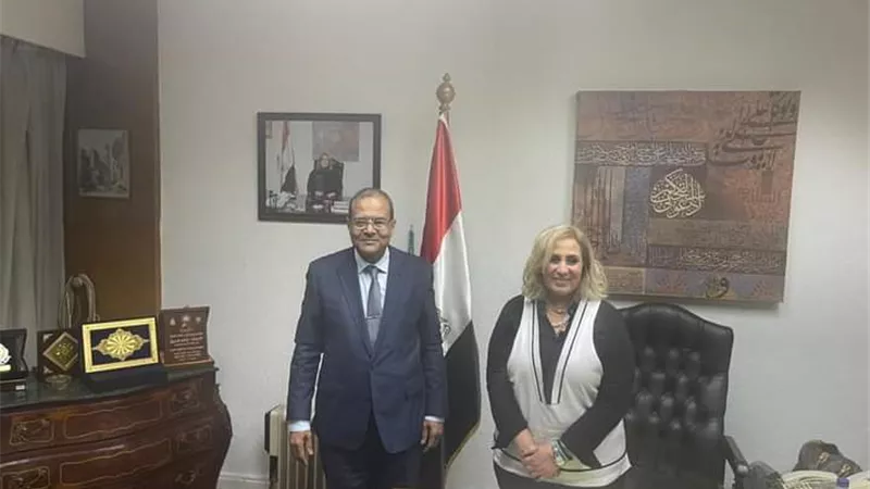 رئيس جامعة سوهاج ورئيس التليفزيون المصري بناقشان التعاون المشترك