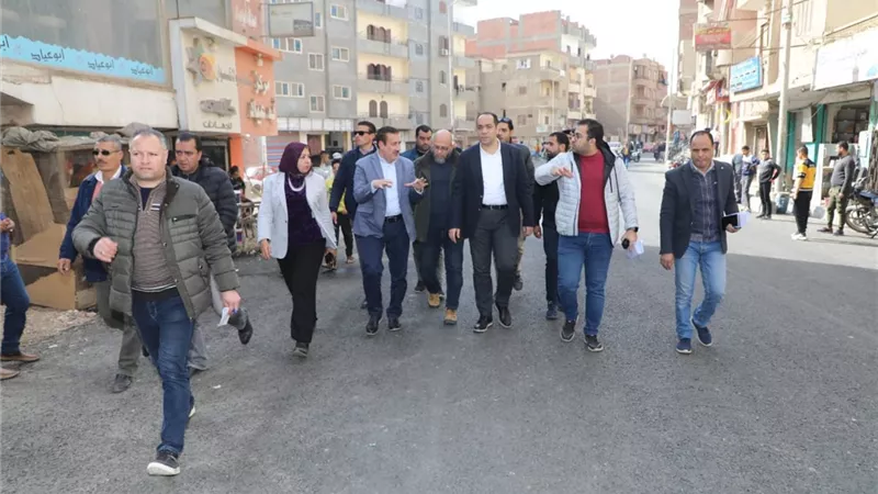 محافظ المنوفية: رصف 34 شارع بالباجور وازدواج شارع بنها