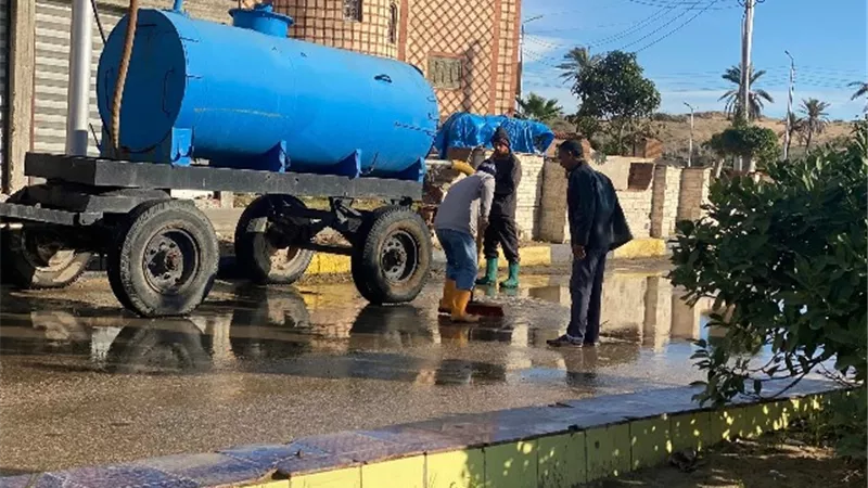 هطول أمطار فى كفر الشيخ وجهود مستمرة لرفع المياه