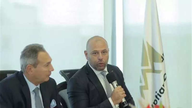 رئيس البورصة: نسعى لتطوير مهارات مسئولي علاقات المستثمرين بالبنوك