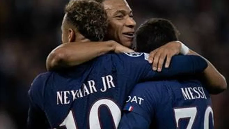 جالتيه : مبابي وجد استقبالا جيدا من نيمار وميسي بعد عودته