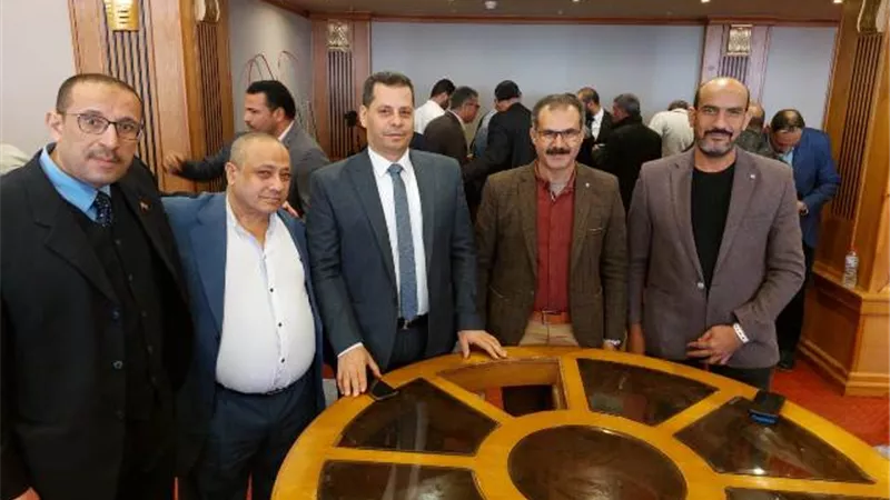 نقابتى دارى التحرير والهلال يشاركان فى عمومية الصحافة والاعلام