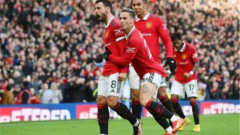 راشفورد يتقدم لمانشستر يونايتد 2 / 1 علي مانشستر سيتي