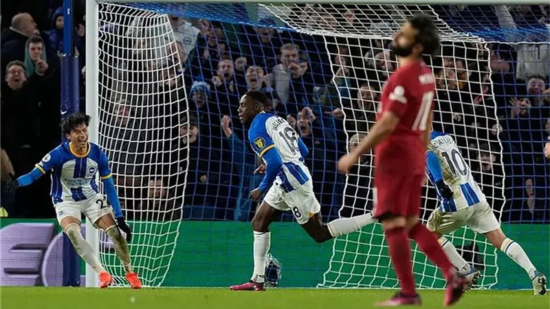 كاراجر : ليفربول سيء من الناحية الدفاعية ولكن لديهم أفضل حارس