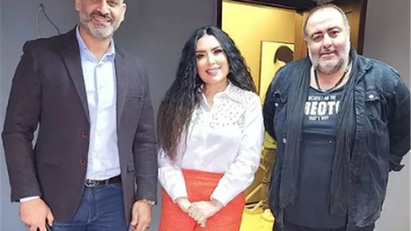 عبير صبرى فى كواليس 