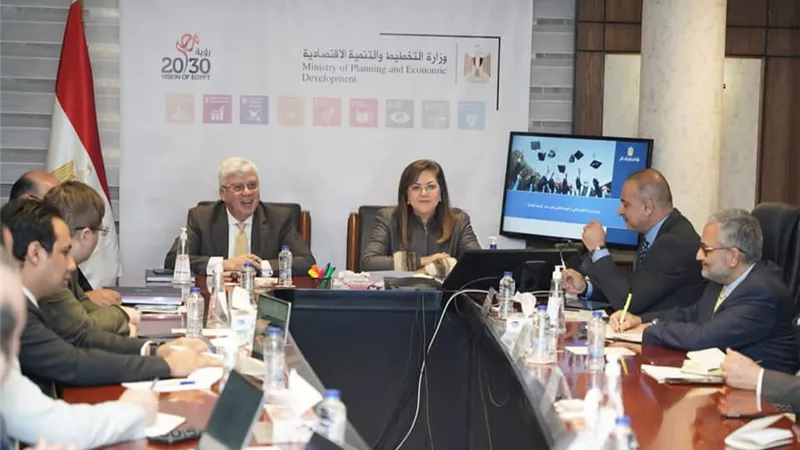 عاشور:نسبة التحاق الطلاب بمؤسسات التعليم العالي خلال ٢٠٢٠ بلغت ٣٧٪