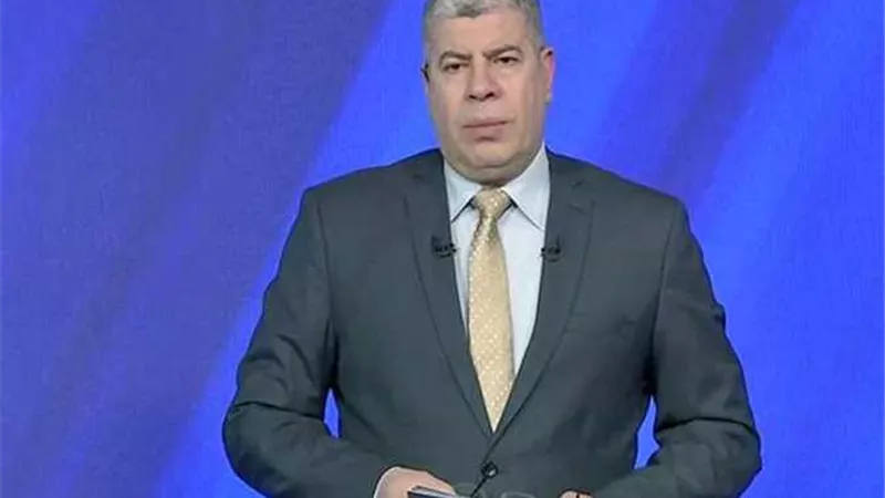 شوبير يكشف كواليس تعاقد الاهلى مع مهاجم أجنبى سوبر