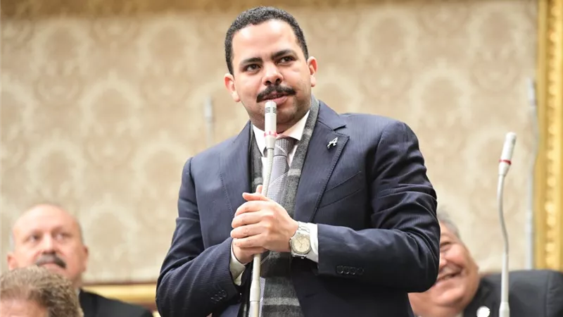 أشرف رشاد يهنئ الشعب المصري بمناسبة عيد الشرطة