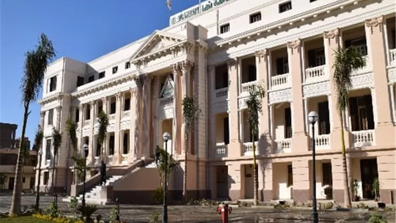 الأعلى للجامعات يعلن موعد فتح باب الترشح لمنصب رئيس جامعة بنها