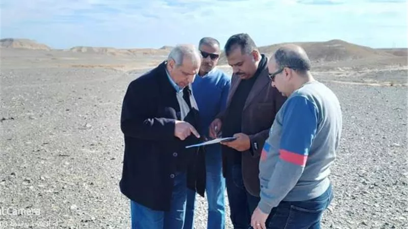 لجنة لمعاينة الموقع المخصص لإنشاء مصنع اسمدة بالحمراوين