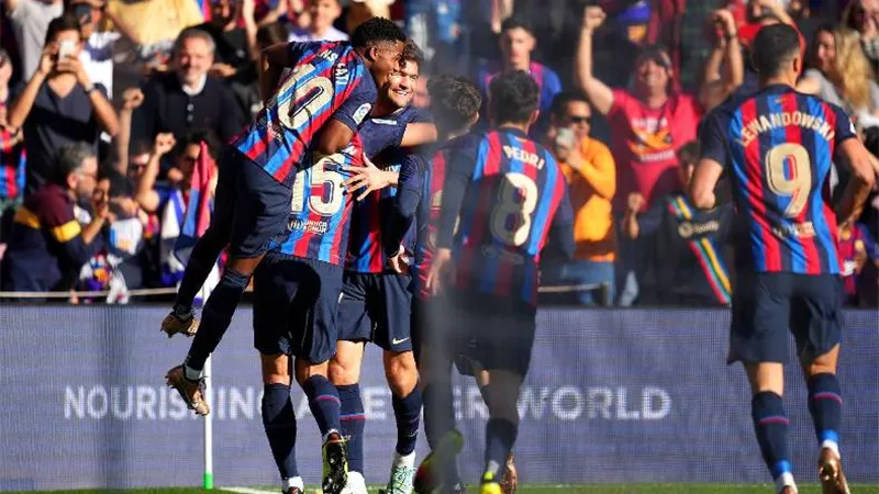 غيابات برشلونة أمام ريال مدريد فى نهائي السوبر الإسباني - شاهد