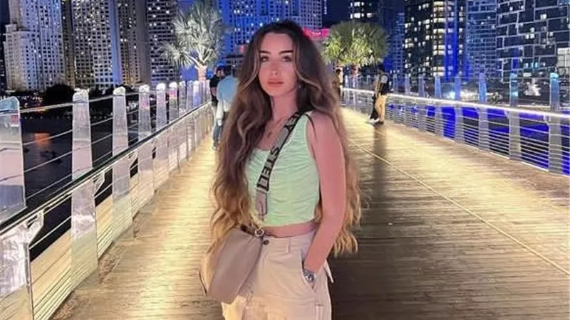 بالكاجوال.. هنا الزاهد تبهر متابعيها بإطلالة مميزة