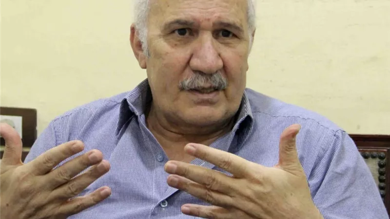 رئيس حزب التجمع:شعار الجمهورية الجديدة إعمال مواد الدستور