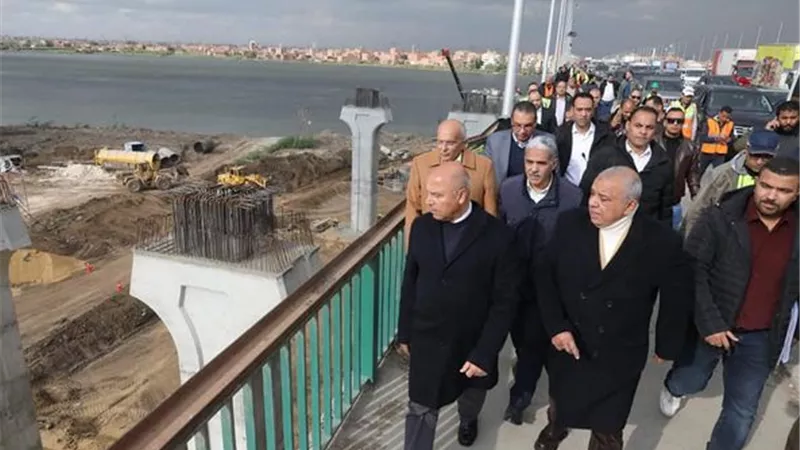 الوزير: إنشاء كوبري جديد بجانب كوبري الوراق الحالي