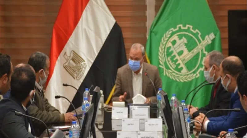 محافظ القليوبيةيناقش اعمال تطوير المرحلة الثانية من شارع فريد ندا