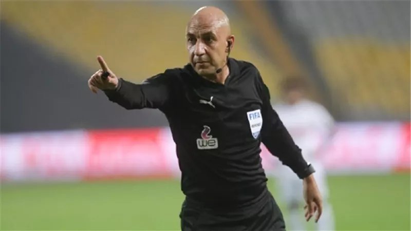 طاقم حكام مصري لمباراة كوت ديفوار والكونغو بأمم أفريقيا للمحليين