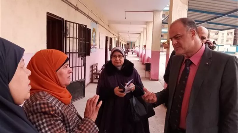 تعليم الإسماعيلية يتابع إمتحانات الصفين الأول والثاني الثانوي