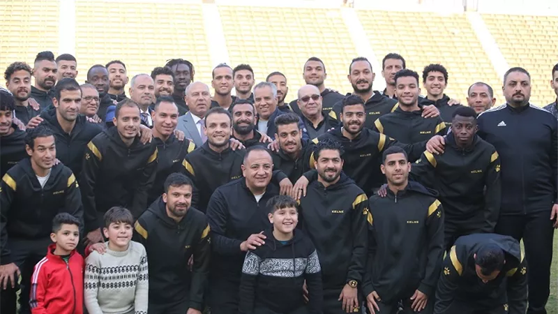 كامل الوزير يُحفز لاعبي السكة قبل مواجهة زد في قمة الدور الأول