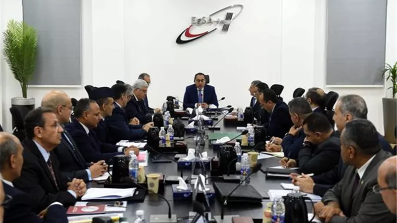 رئيس الوزراء يترأس اجتماع مجلس إدارة وكالة الفضاء المصرية