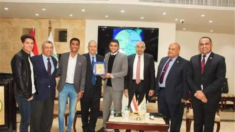 نقابة المهندسين تكرم طلاب مشروع «طريقك أخضر» بإعلام الأزهر