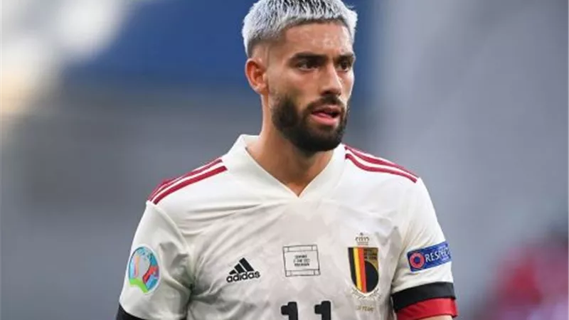 بعد رحيل ديباي.. البلجيكى يانيك كاراسكو على اعناب برشلونه
