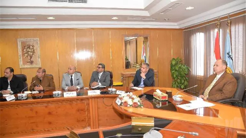 بدء تنفيذ مركز السيطرة الإقليمي للشبكة الوطنية للطوارئ بأسيوط